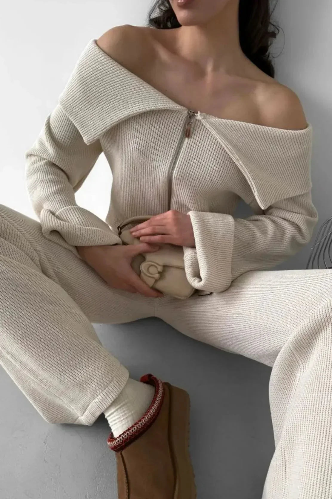 Off-Shoulder Knit Set – Elegante Zweiteiler